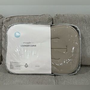 Snuggle Me Lounger Curve in Stone